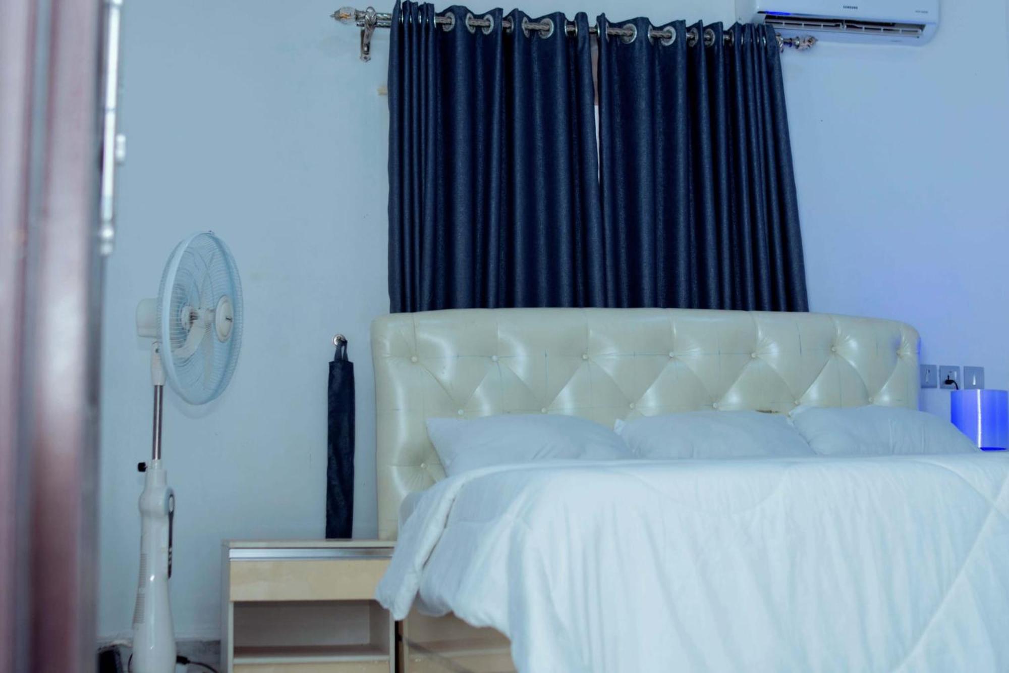 Feyintola Shortlet Apartment Ondo Extérieur photo