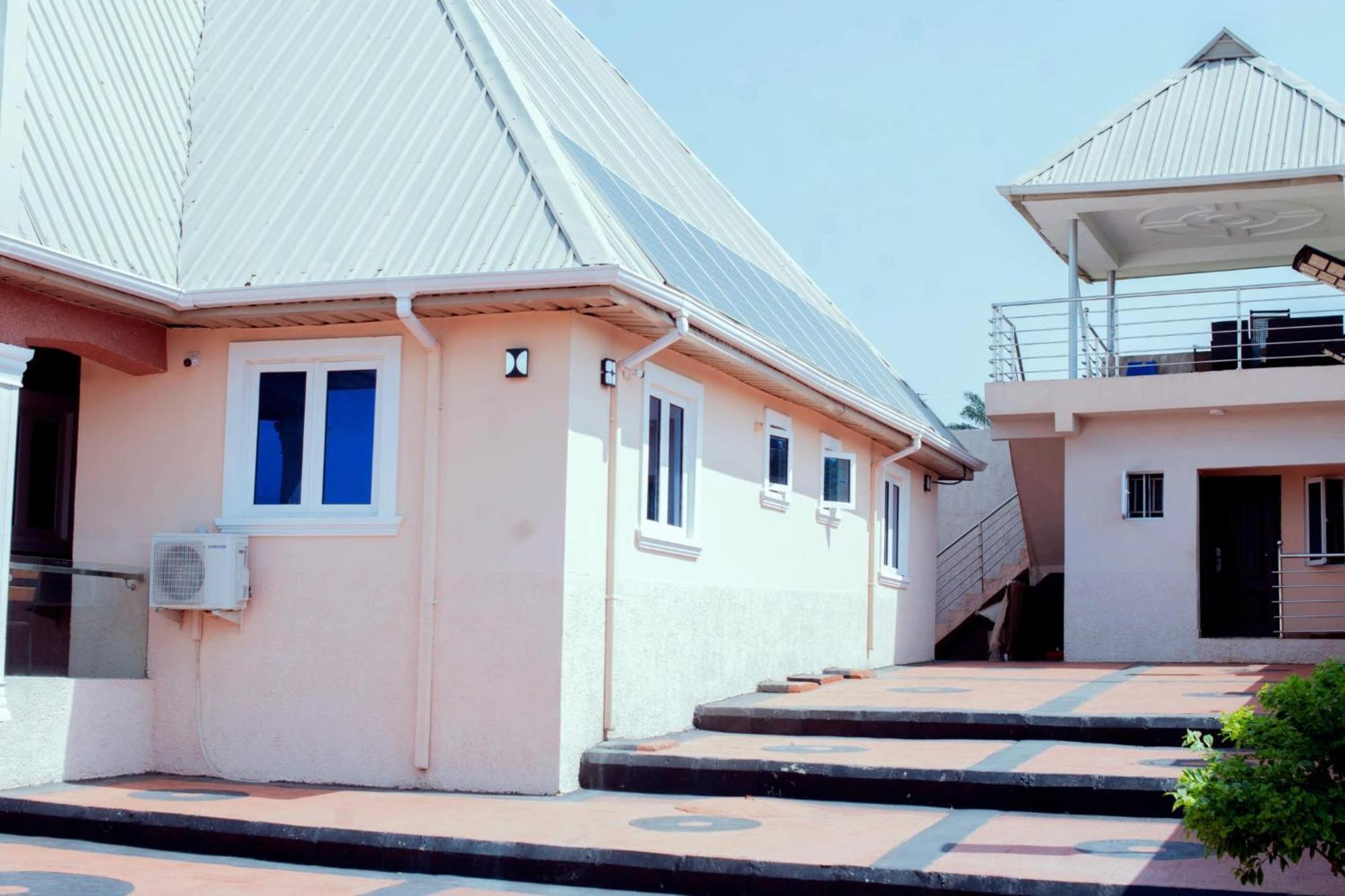 Feyintola Shortlet Apartment Ondo Extérieur photo